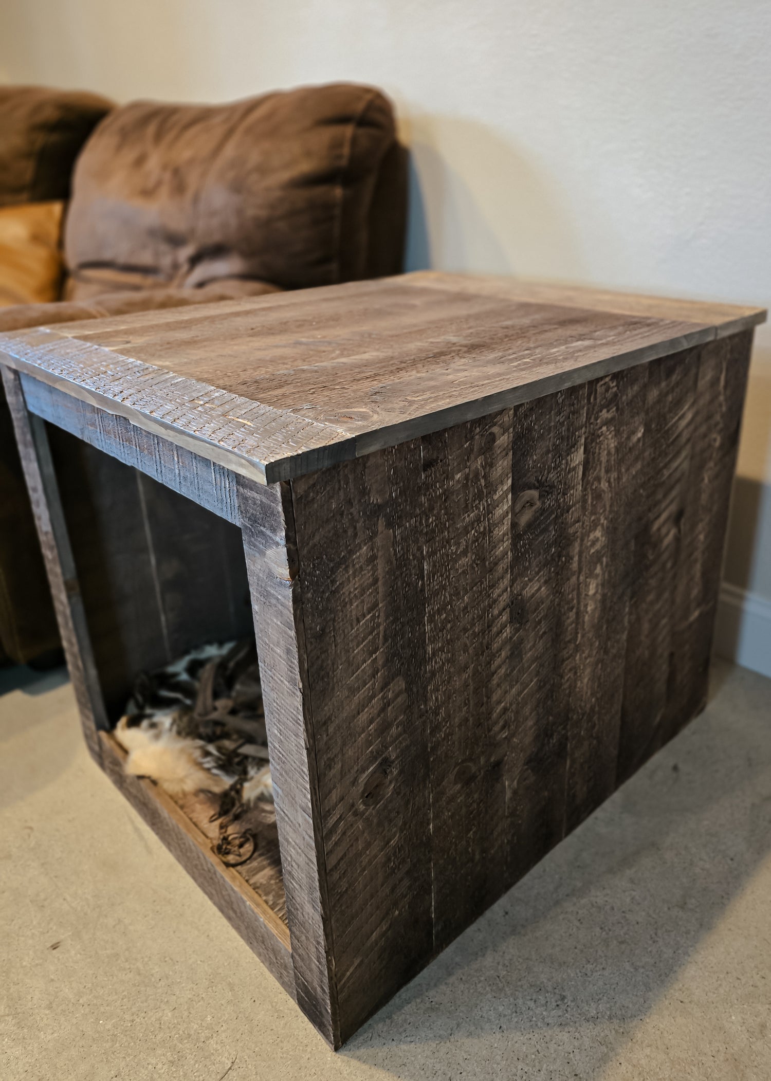 Pedestals | Furniture